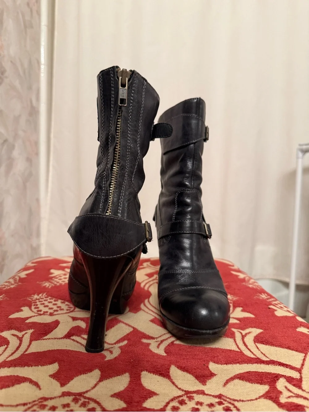 Black Women's High-Heel Leather Ankle Boots - Picture 3 of 6